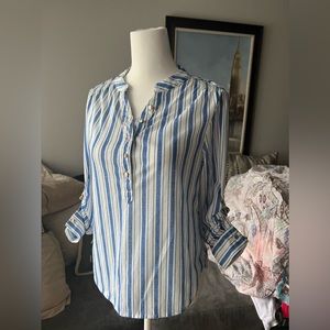 Women’s blue striped top